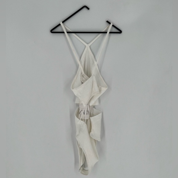 Zara Ribbed Halter Cut Out Criss Cross Open Back Bodysuit - Picture 4 of 7